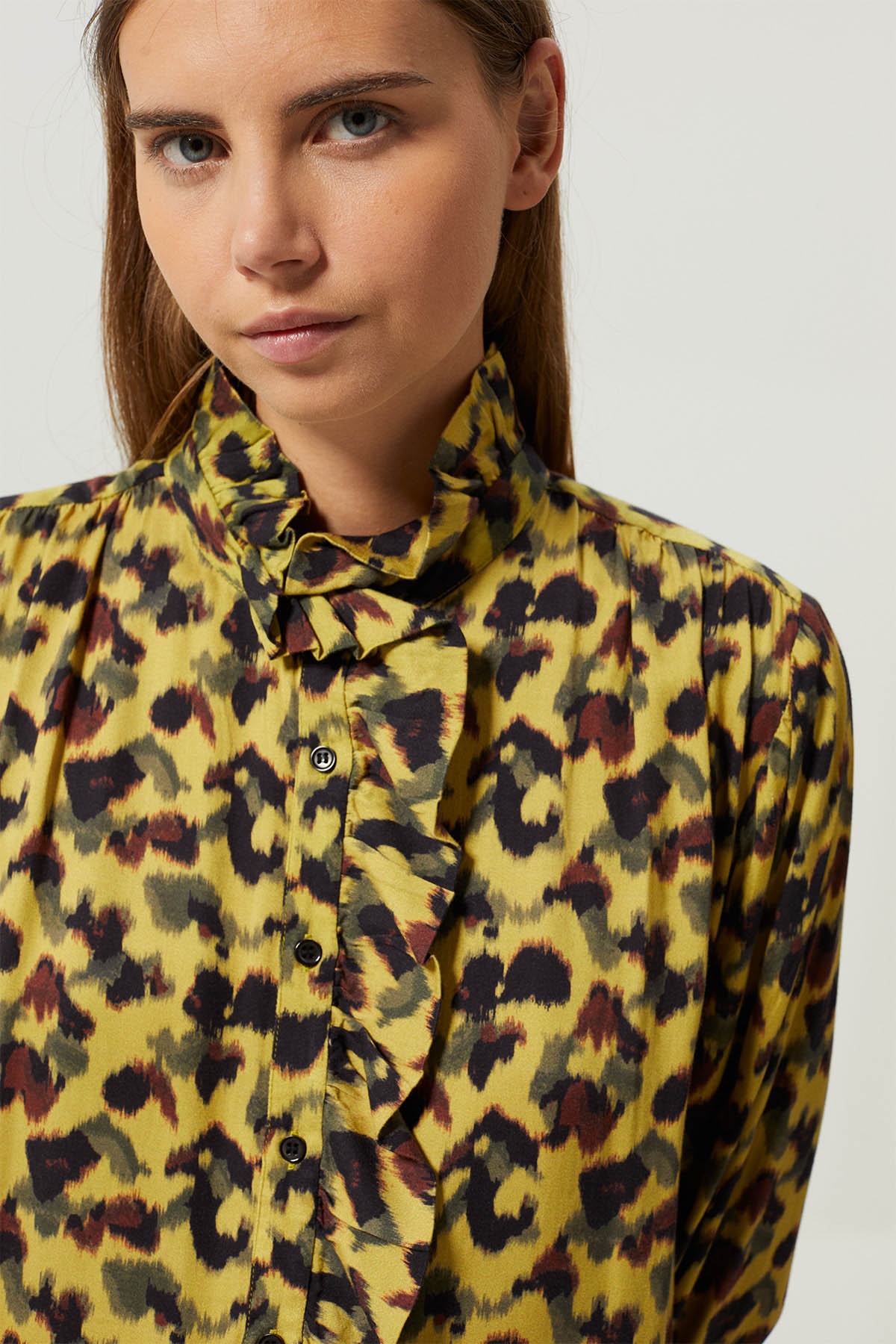 Robe JABARI Robe JABARI