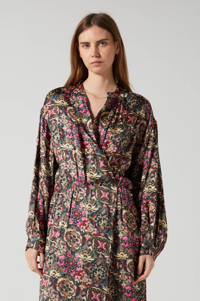Long wrap women's dress in patterned satin | MIZUKI– CHARLIE JOE